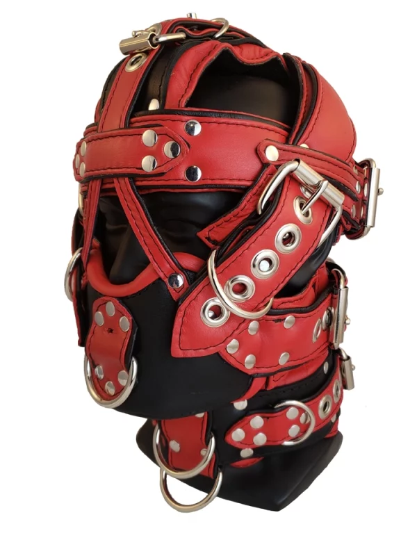 m5 muzzle houseofbasciano red black silver frontal